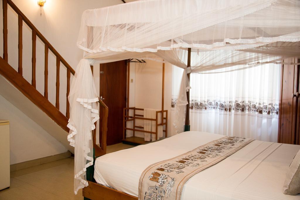 Suriya Arana Bed and Breakfast Νεγκόμπο Εξωτερικό φωτογραφία