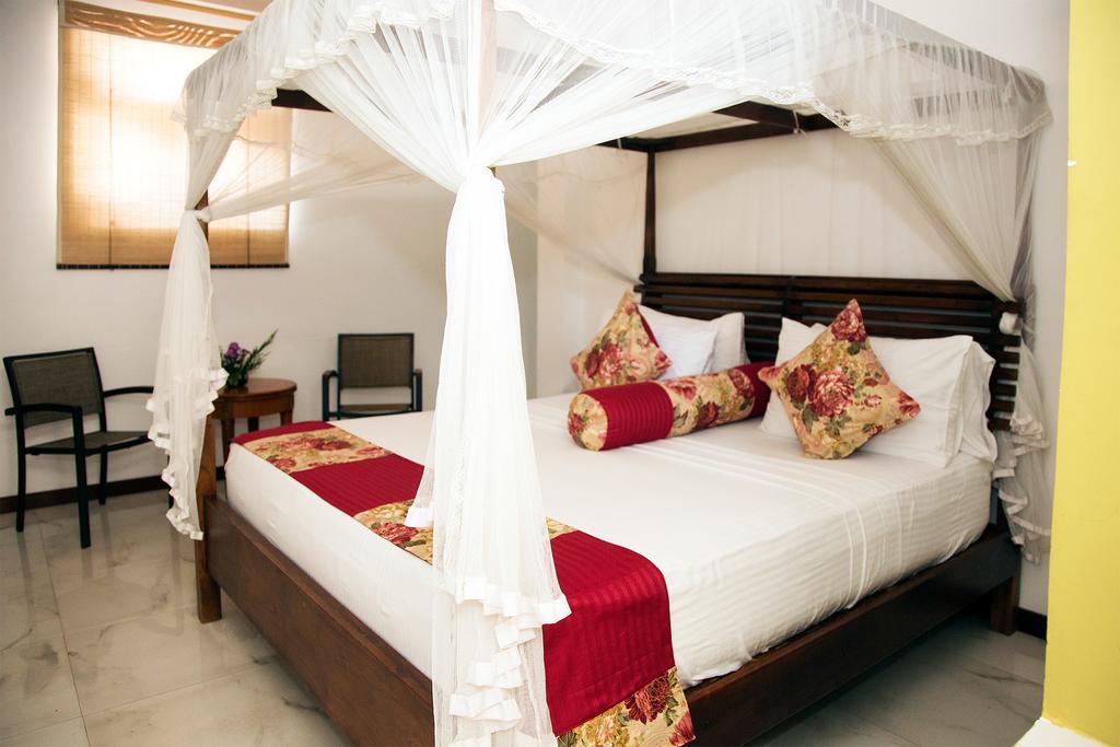 Suriya Arana Bed and Breakfast Νεγκόμπο Εξωτερικό φωτογραφία