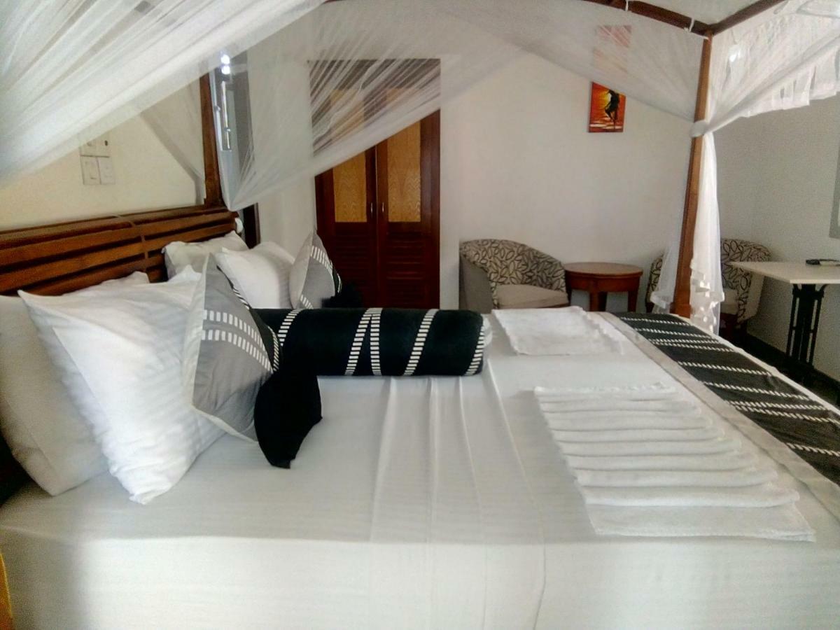 Suriya Arana Bed and Breakfast Νεγκόμπο Εξωτερικό φωτογραφία